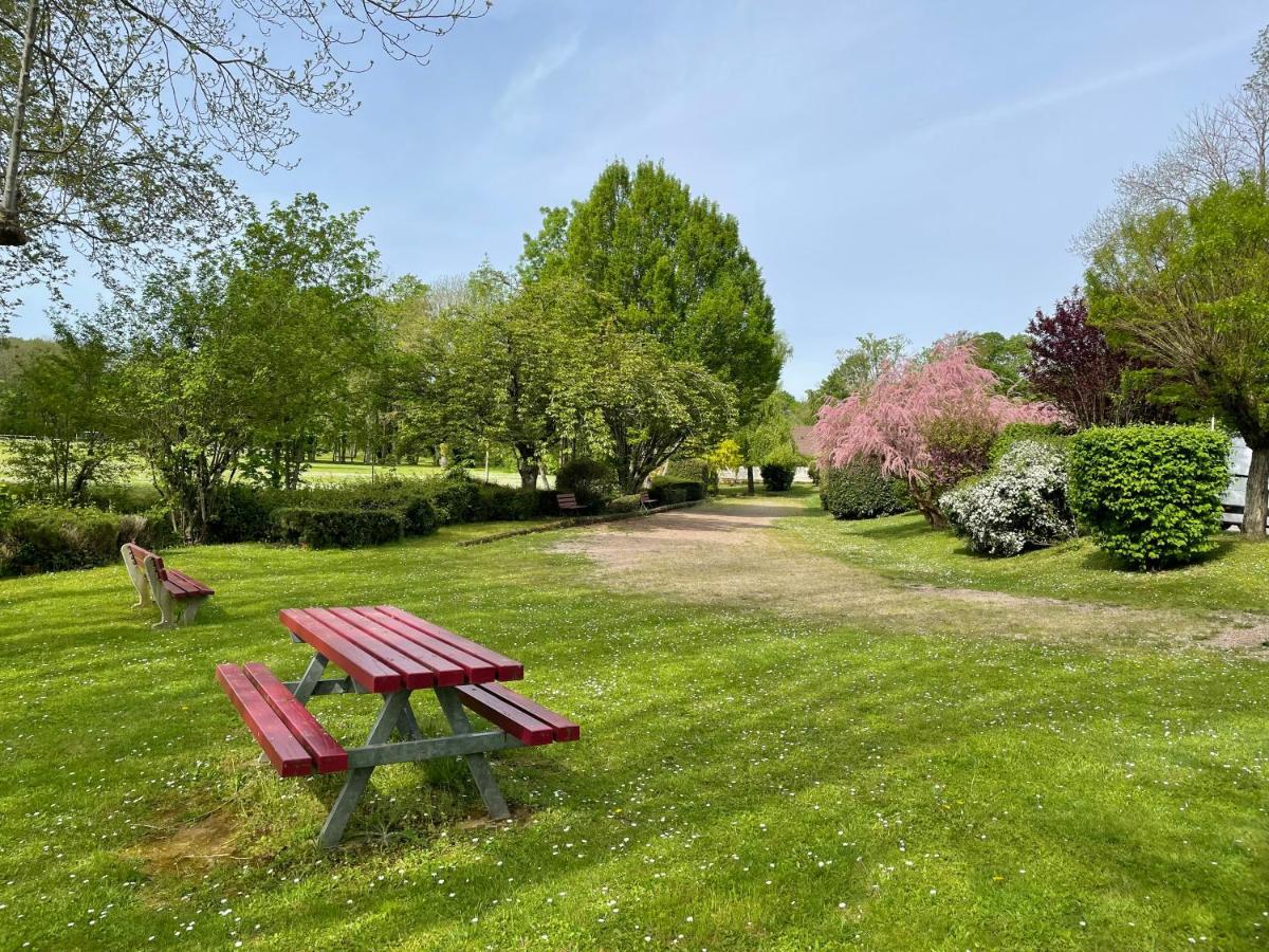 Villa Fontaine Avec Piscine Interieur Chauffee-Maison De Campagne Familiale -Ideal Vacances Ou Sejour Professionnel -3 Chambres-Bureau Separe -Lit Bebe - Parking Facile & Gratuit Exterior foto